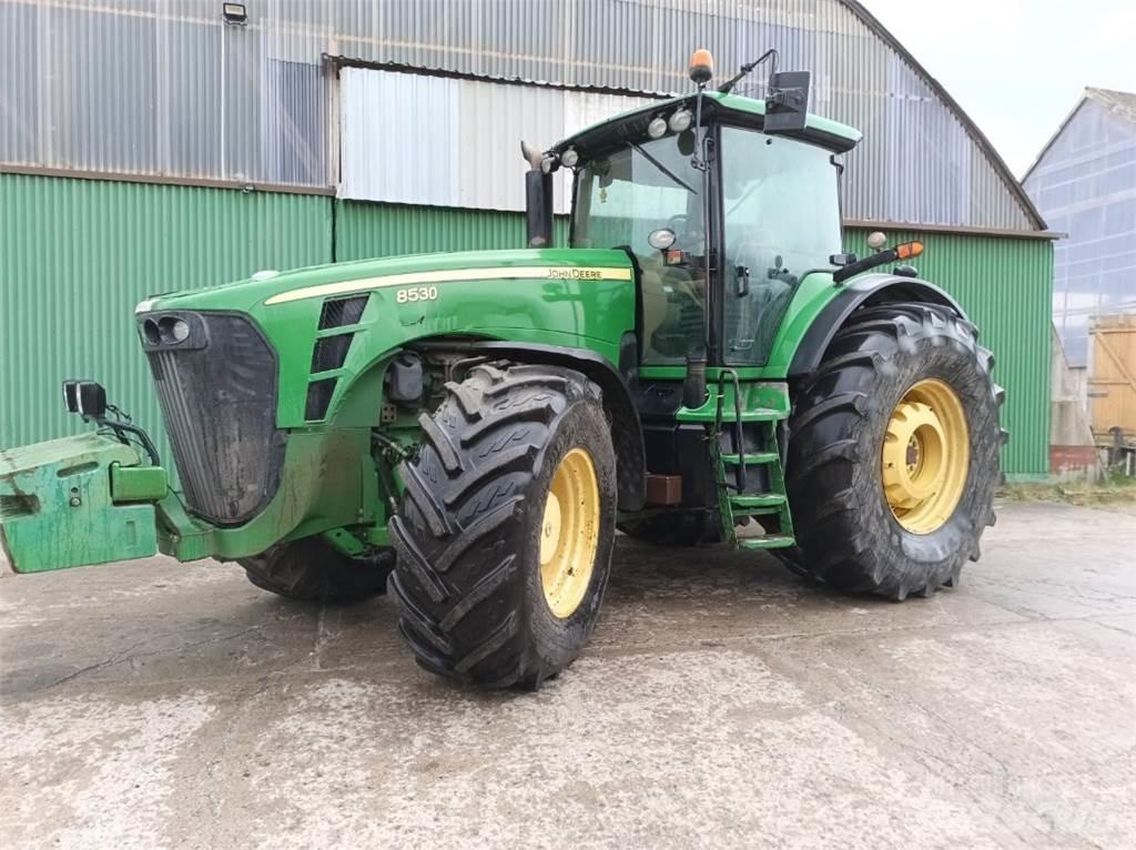 John Deere 8530 Traktorer