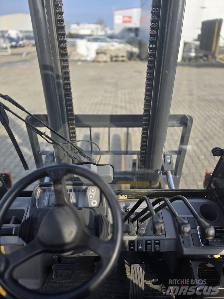 Mitsubishi FG 55 NT Gasolmotviktstruckar