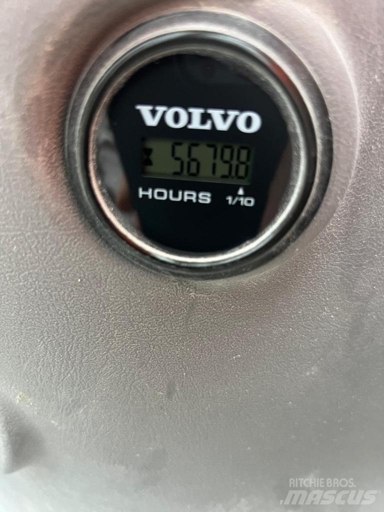 Volvo EC480EL Bandgrävare