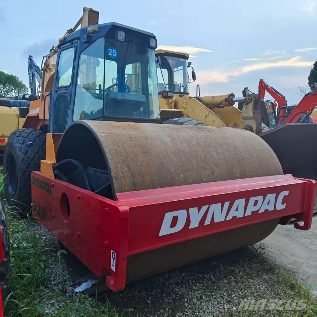 Dynapac CA 25 D Envalsvältar