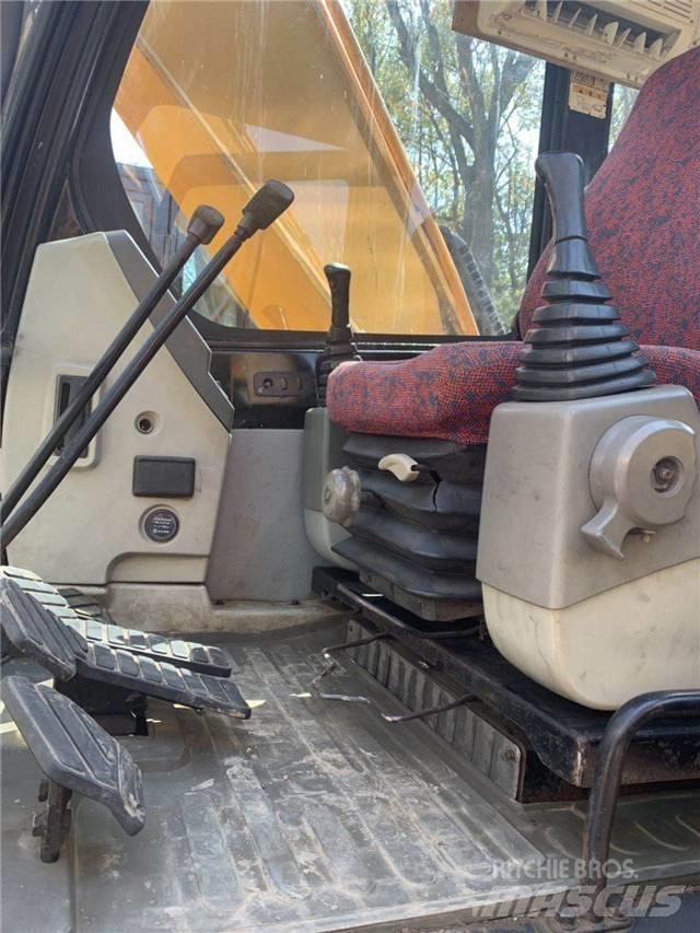 Hyundai R215-7 Bandgrävare