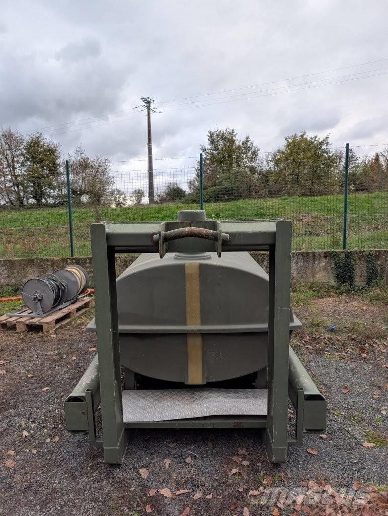  Rocher Citerne Tanksläp