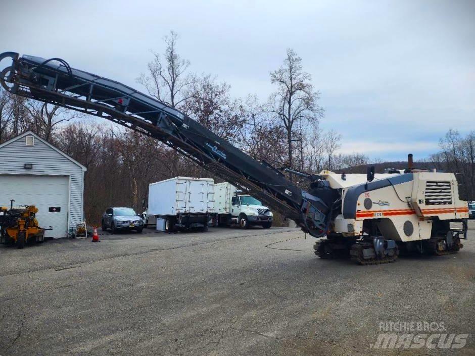 Wirtgen 120F Asfalts maskins tillbehör