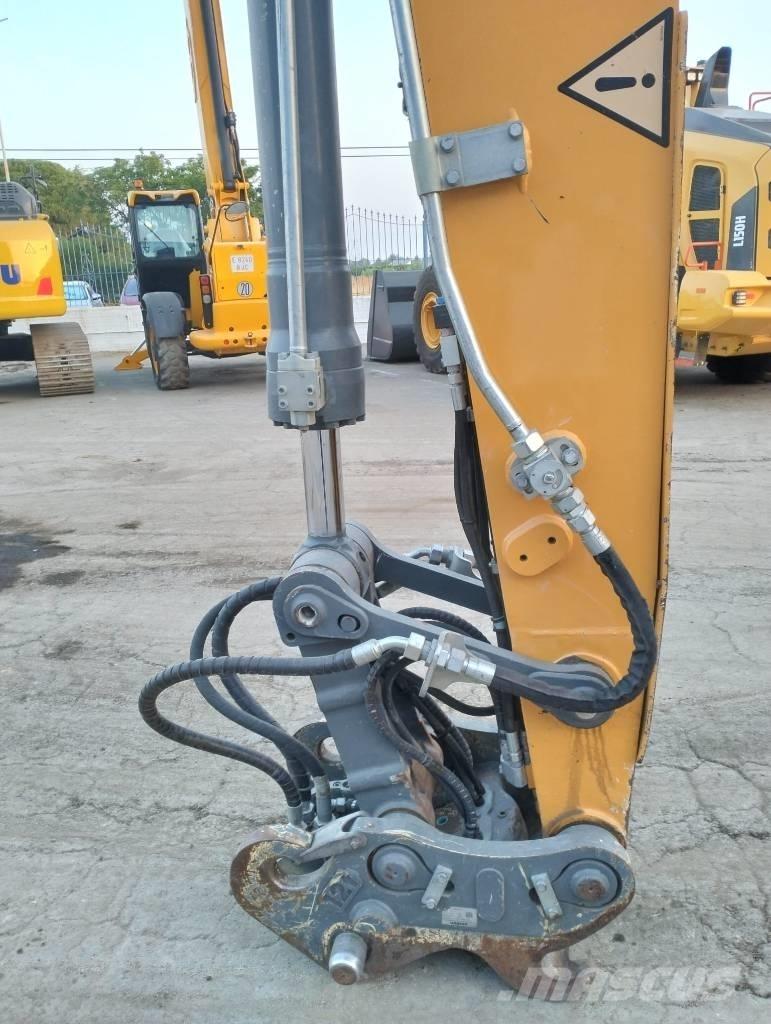 Liebherr R 926 KLC Bandgrävare