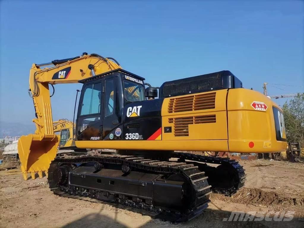 CAT 336 D L Bandgrävare
