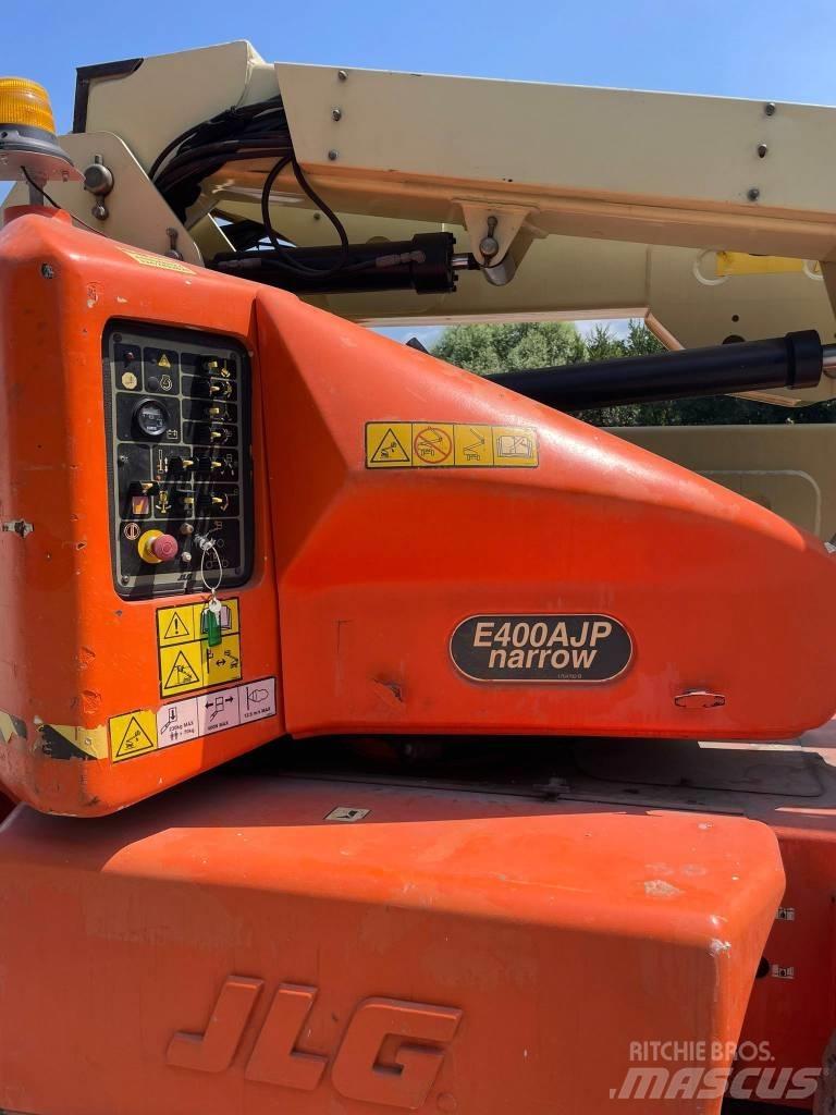 JLG E 400 AJP Bomliftar