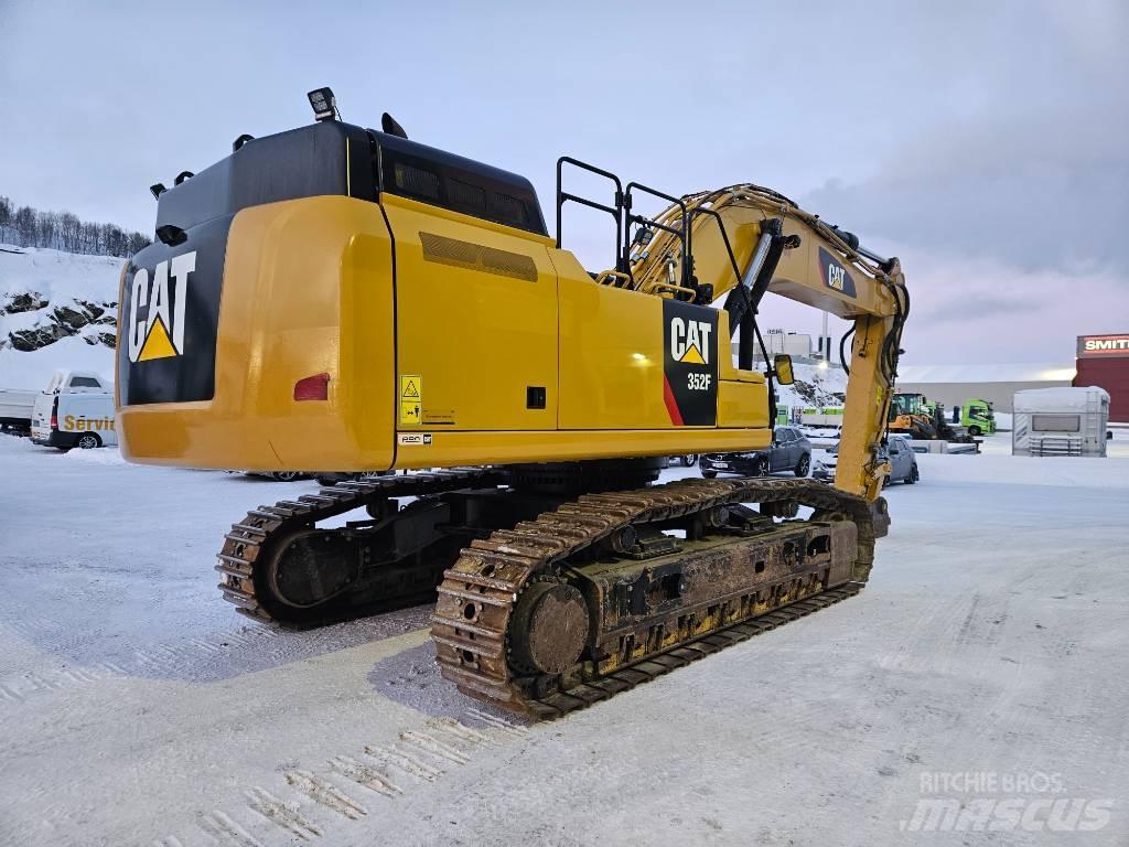 CAT 352 Bandgrävare