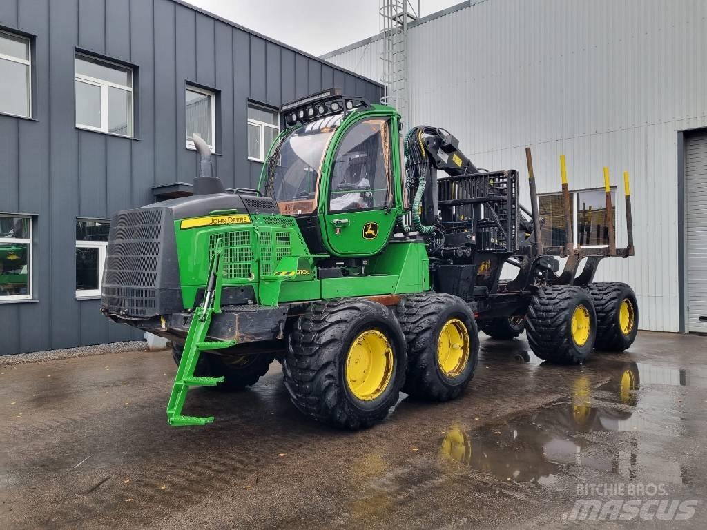 John Deere 1210 G Skotare