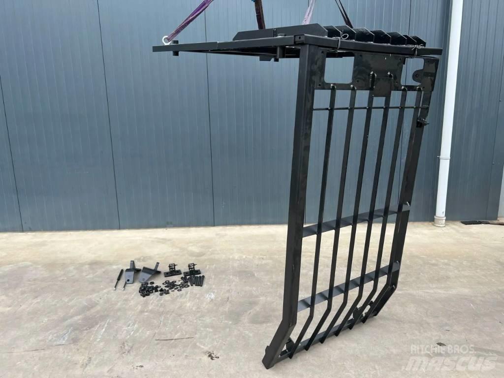 CAT 336D Guard Hytter och interiör