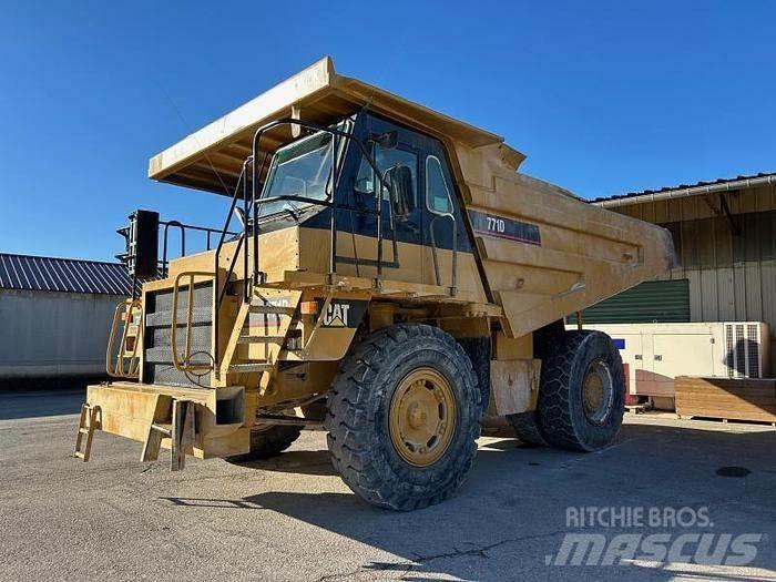 CAT 771D Minidumprar
