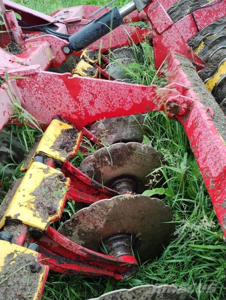 Väderstad CR 3000 Tallriksredskap