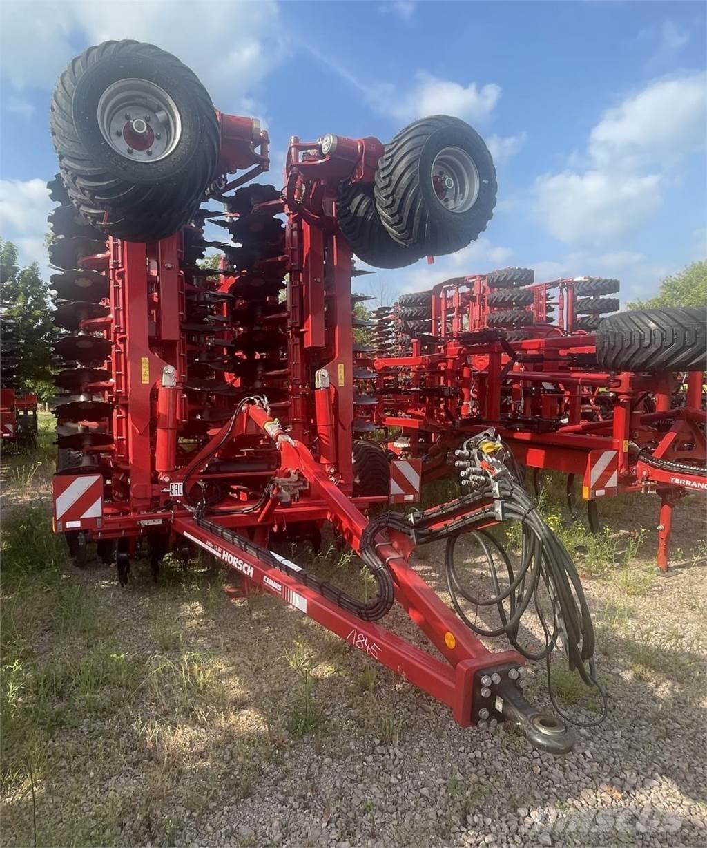Horsch Joker 12 RT Tallriksredskap