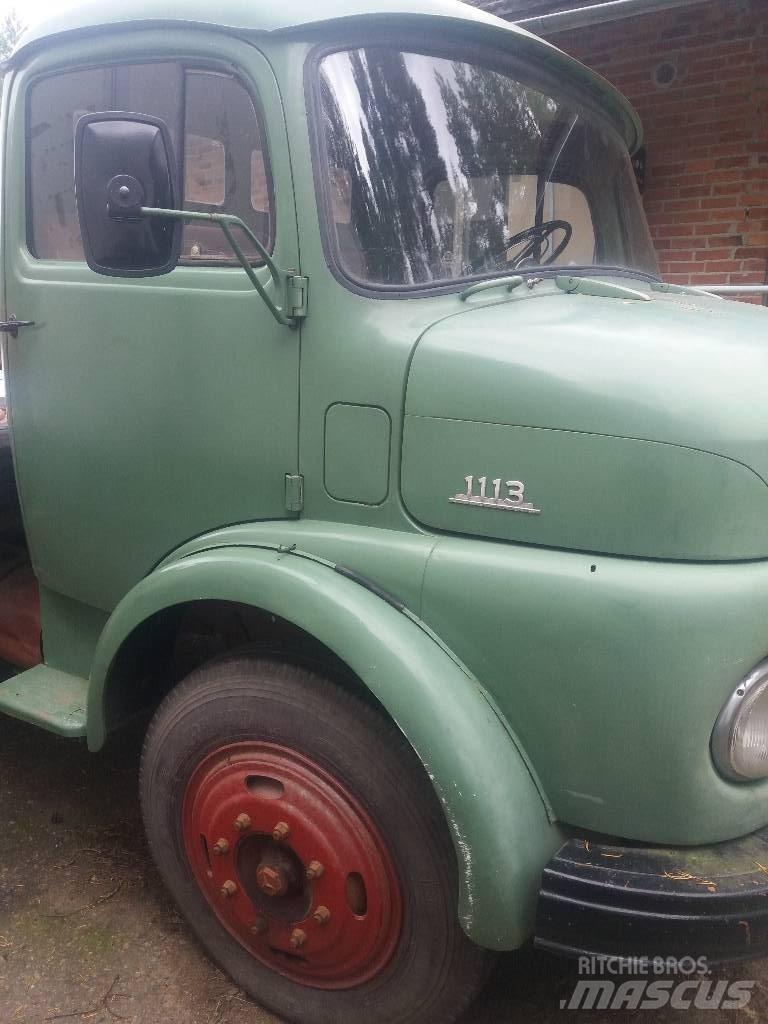 Mercedes-Benz 1113 Tippbilar