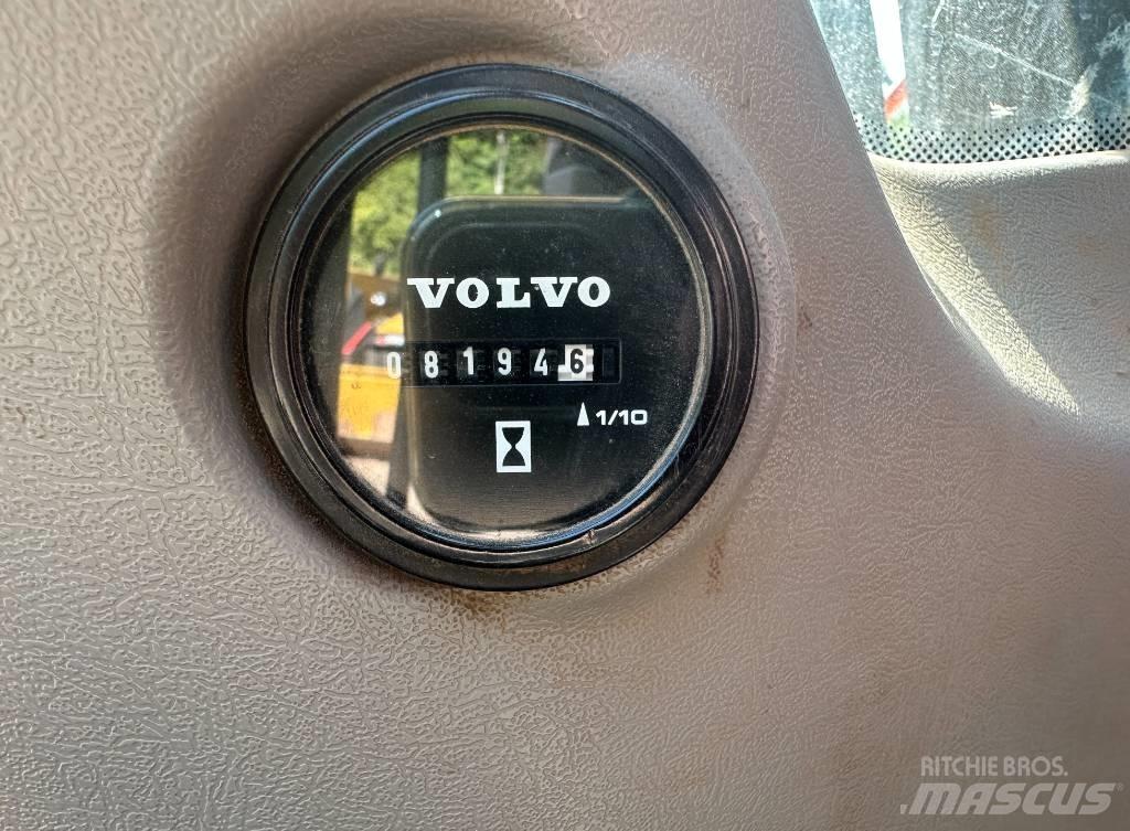 Volvo EC 140 EL Bandgrävare