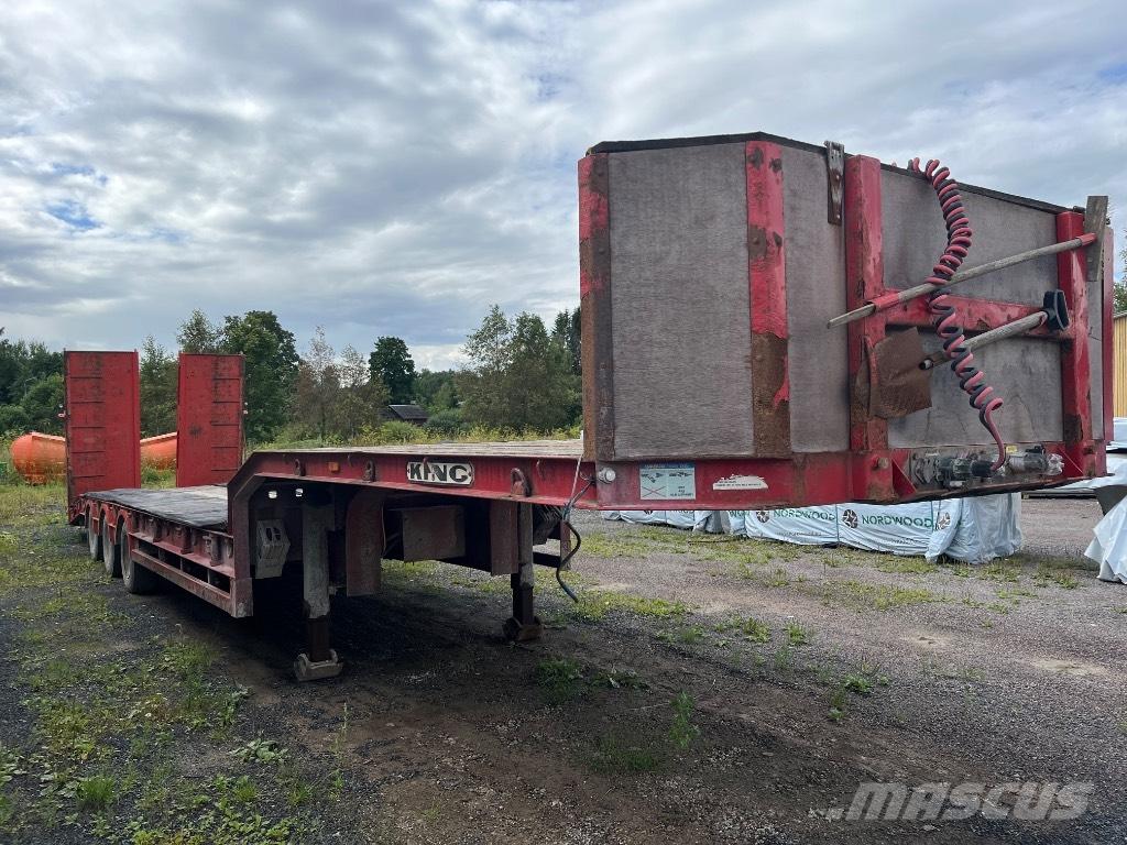 King GTS 44/3 Låg lastande semi trailer
