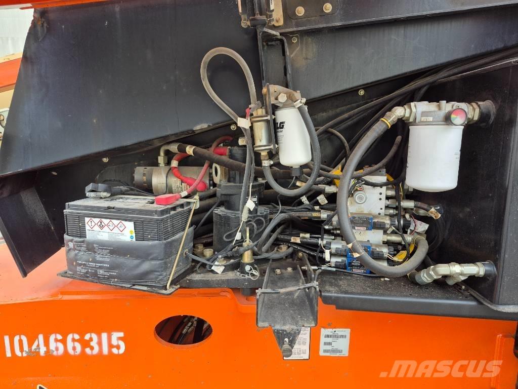 JLG 600 S Teleskop bomliftar