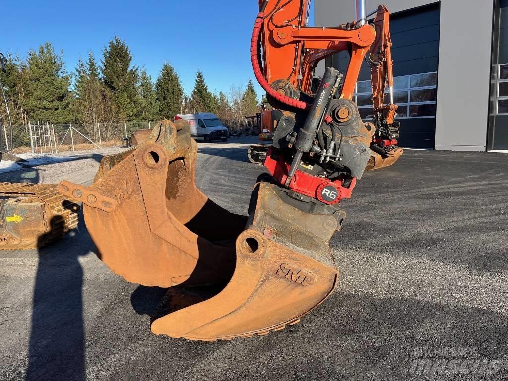 Hitachi ZX 210 LC-6 Bandgrävare