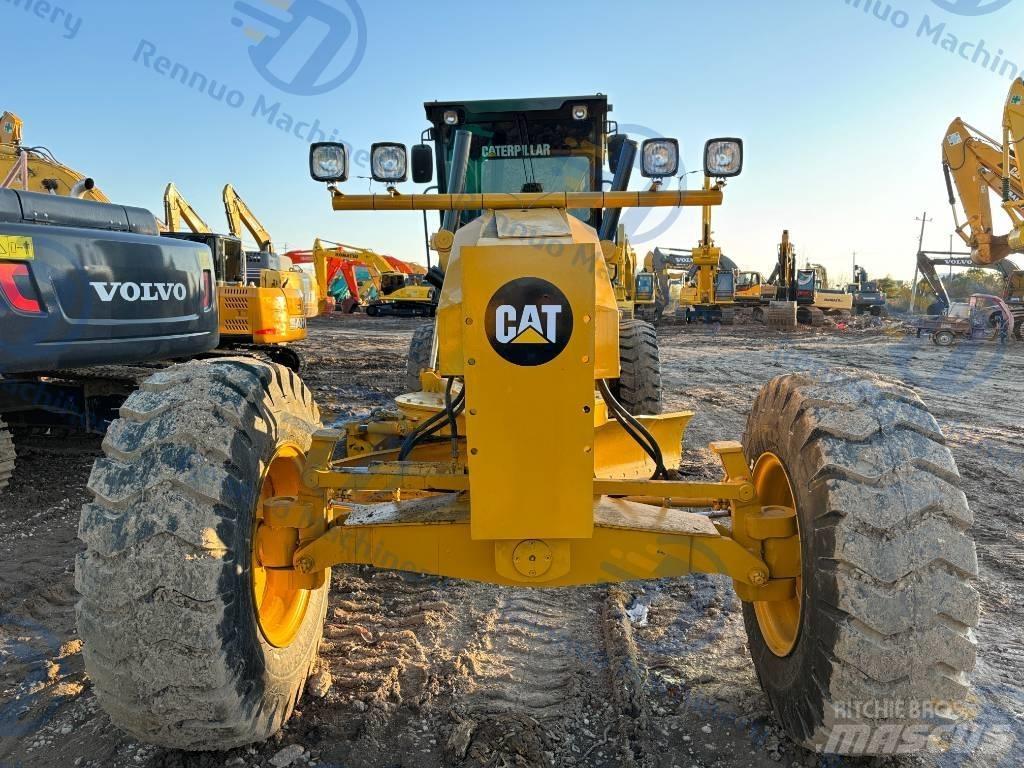 CAT 140H Väghyvlar