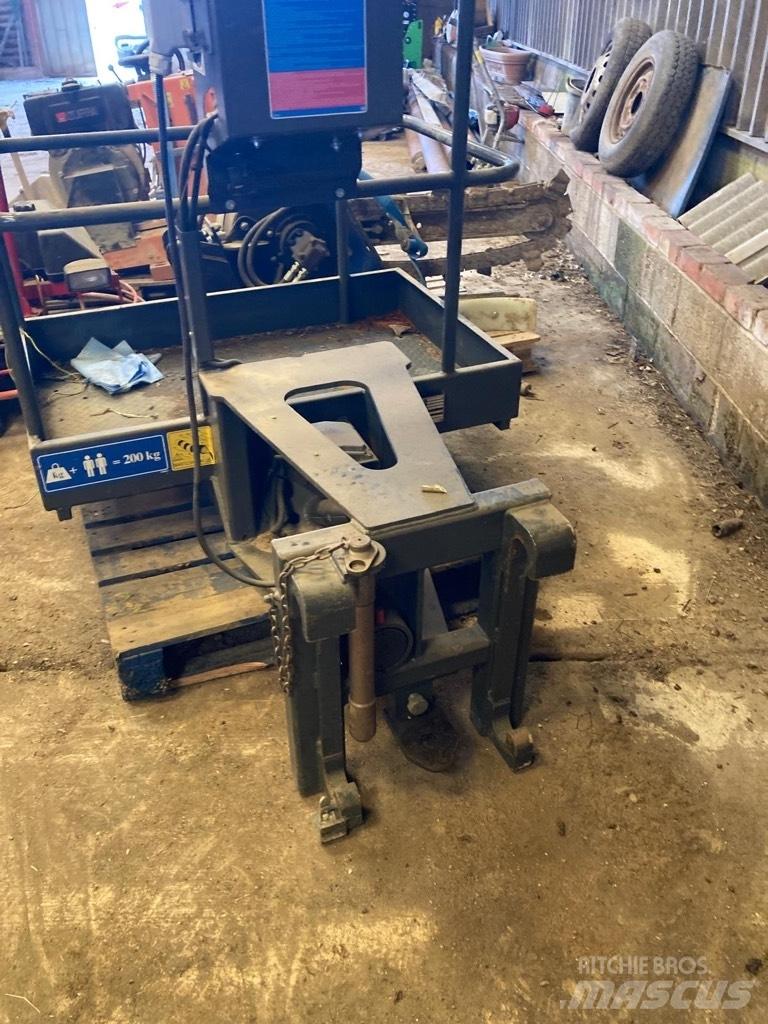 Merlo Wired Man Cage Teleskoplastare
