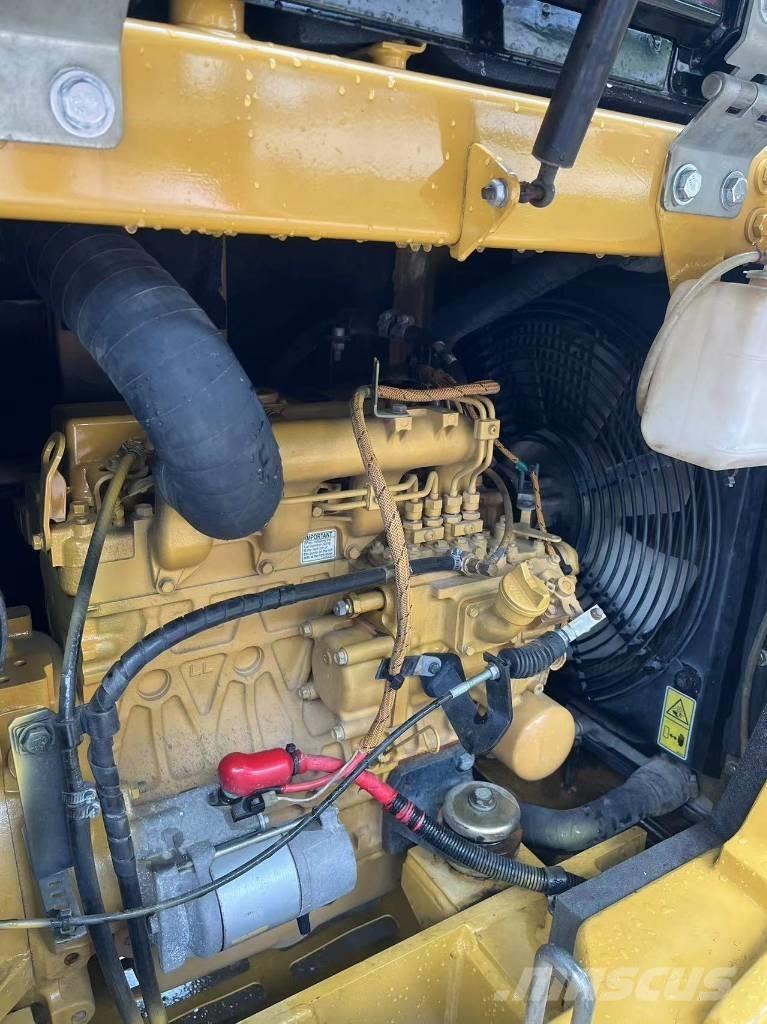 CAT 305.5 E2 Minigrävare < 7t