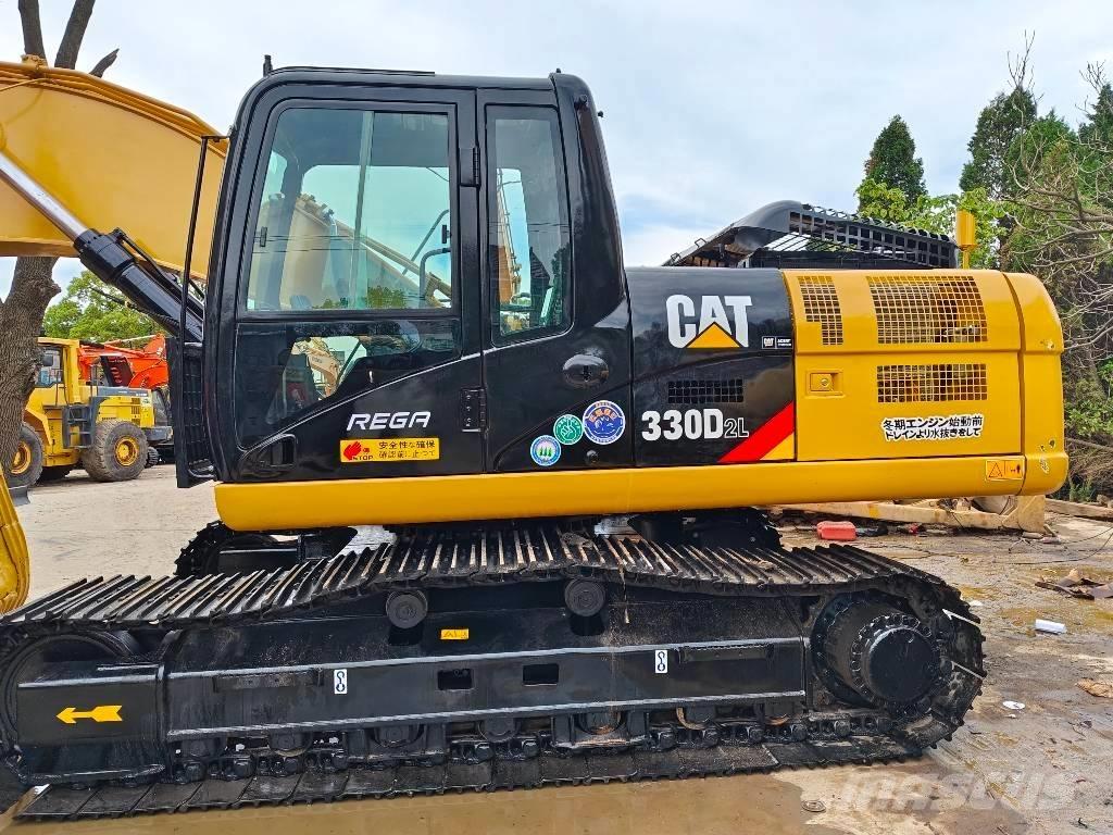 CAT 330D 2L Bandgrävare