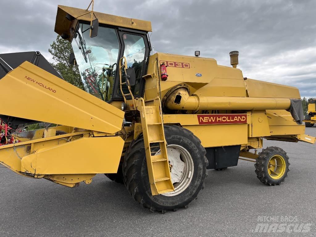 New Holland 8030 12´ Skördetröskor