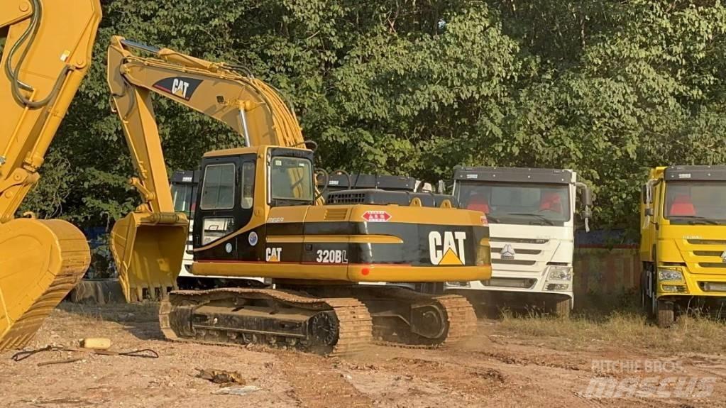 CAT 320 B Bandgrävare