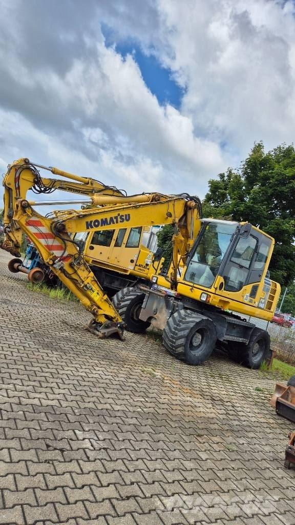 Komatsu PW148-8 Hjulgrävare