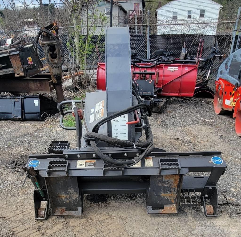 Bradco X24-610 Asfaltsskärare