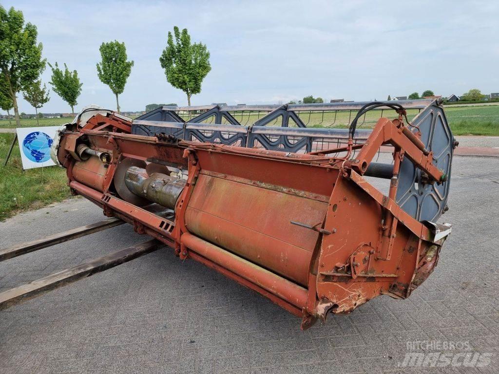 Laverda 3500 Skördetröskor