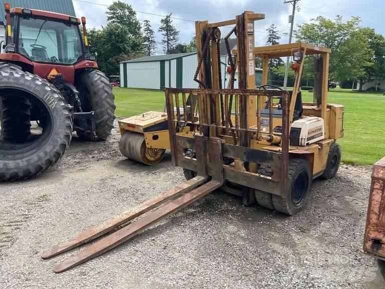 Komatsu FG 40ZT-4 Övriga motviktstruckar