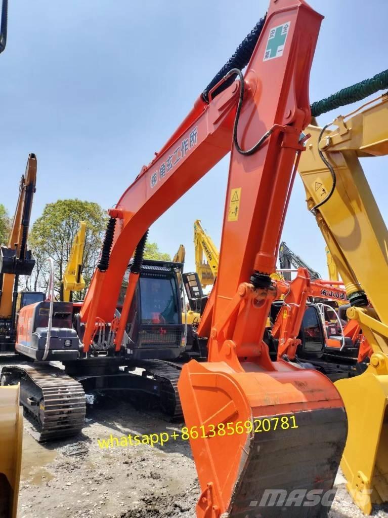 Hitachi ZX 200 Bandgrävare