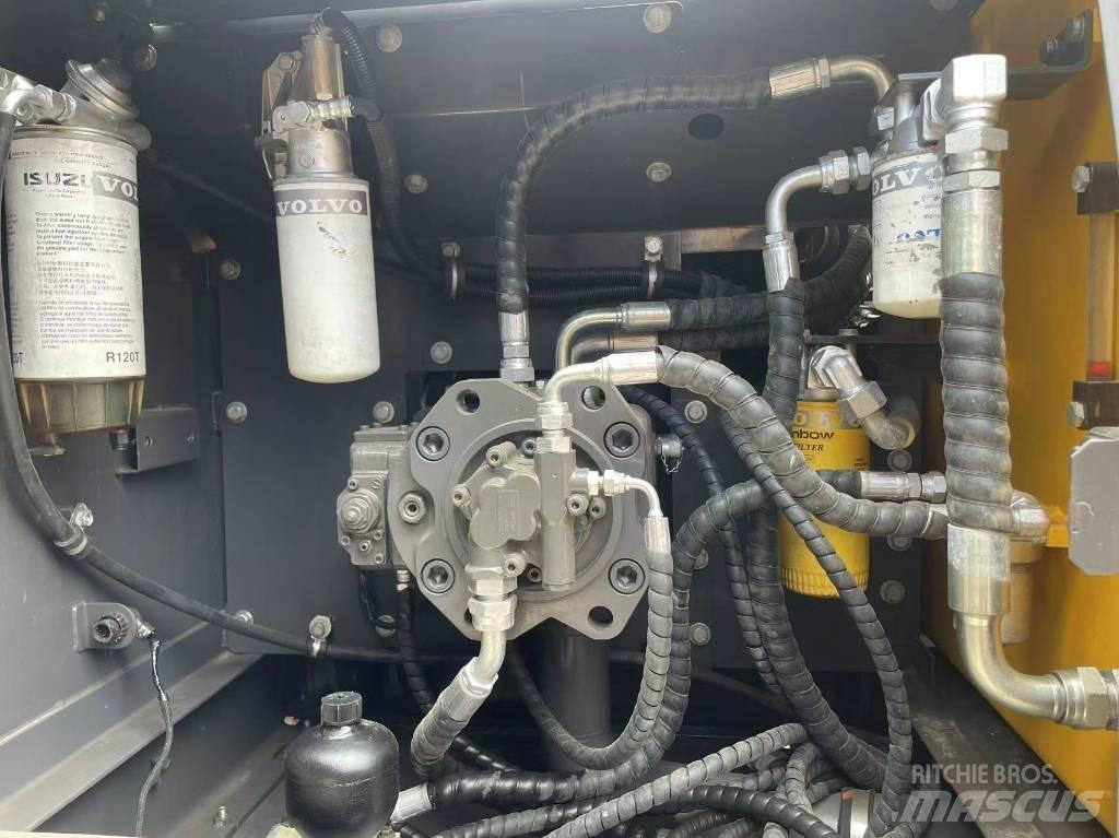 Volvo 210 Bandgrävare