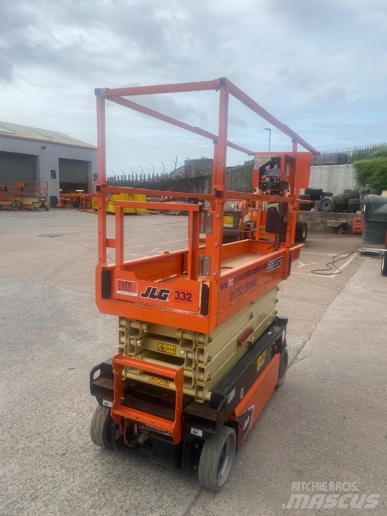 JLG ES 1932 Saxliftar