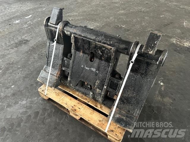 CAT 966 SZYBKOZŁACZE Skopor