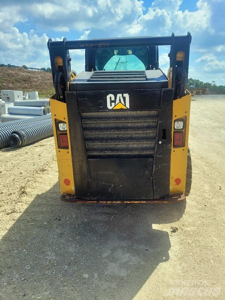 CAT 242 D Kompaktlastare