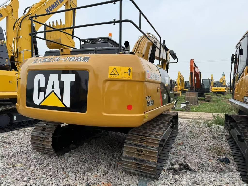 CAT 320D2 Bandgrävare