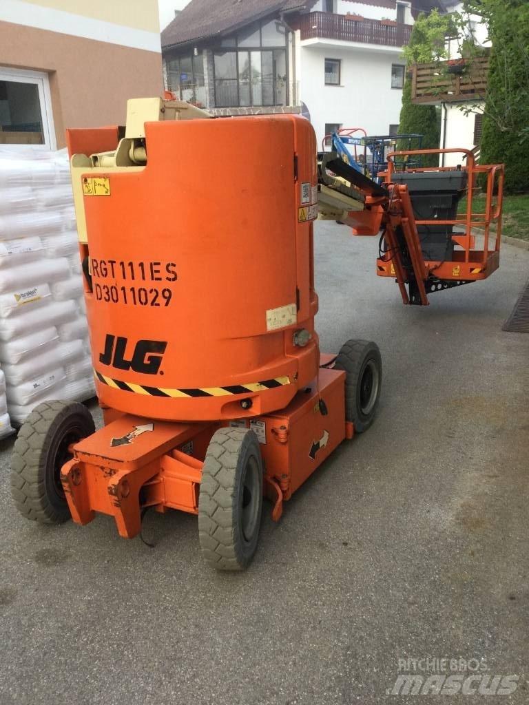 JLG E 300 AJP Bomliftar