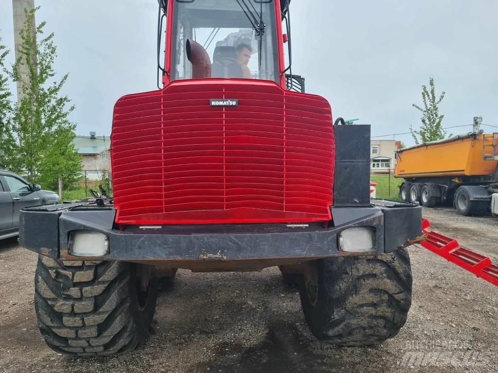 Komatsu 895 Skotare