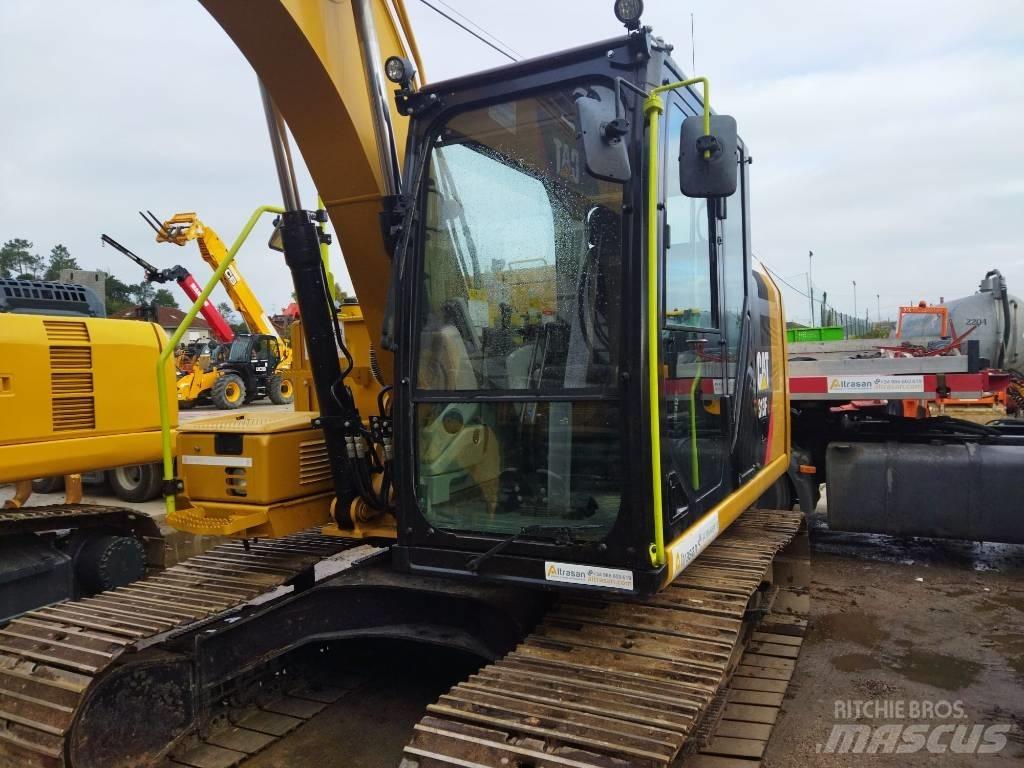 CAT 313 F L Bandgrävare