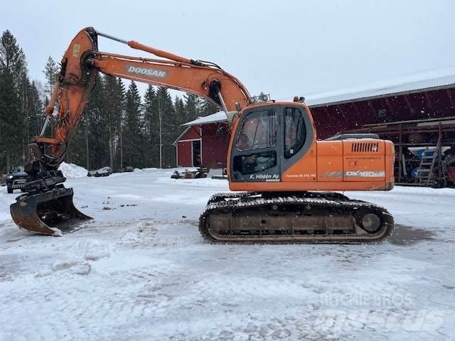 Doosan DX 180 LC Bandgrävare