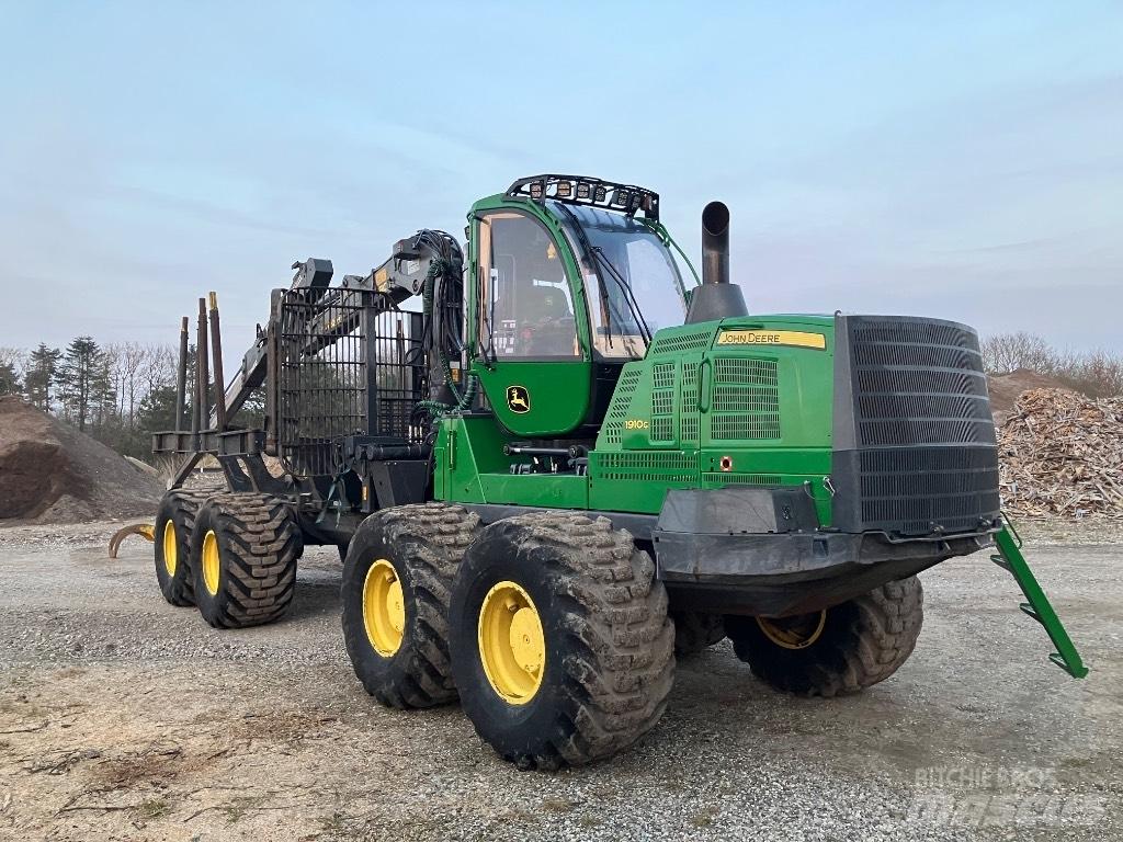 John Deere 1910G Skotare