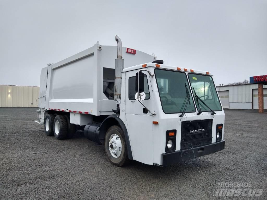 Mack LE613 Sopbilar
