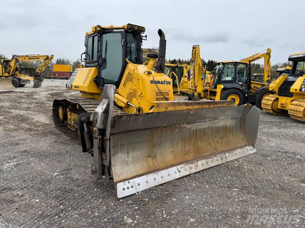 Komatsu D 61 PX-24 Bandschaktare