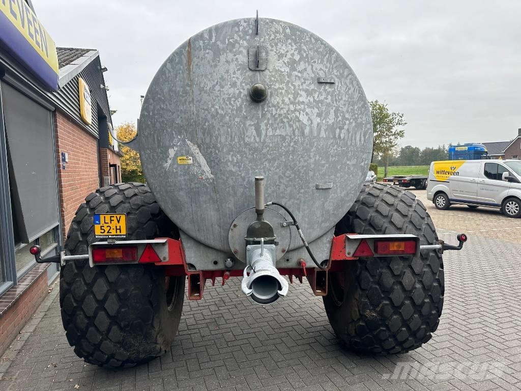 Jako 8000 Flytgödselspridare