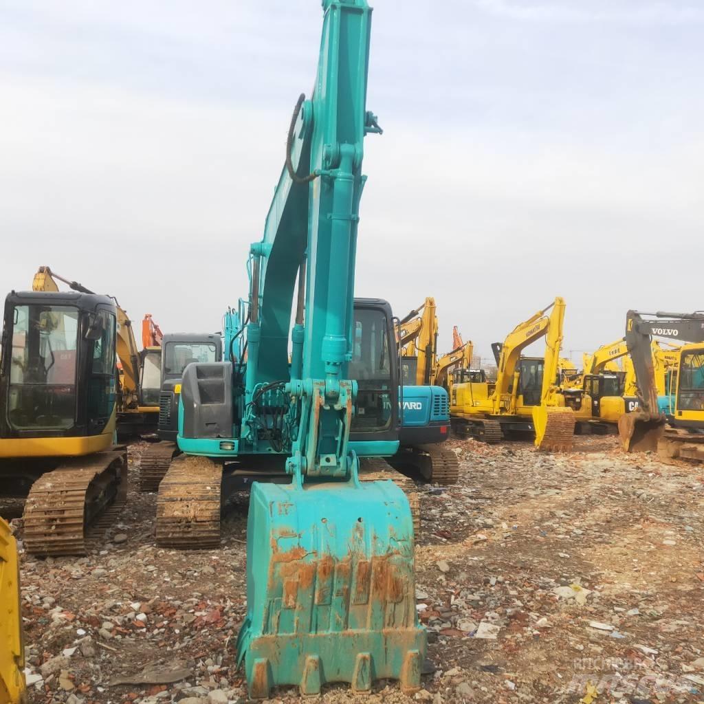 Kobelco SK 135 SR Bandgrävare