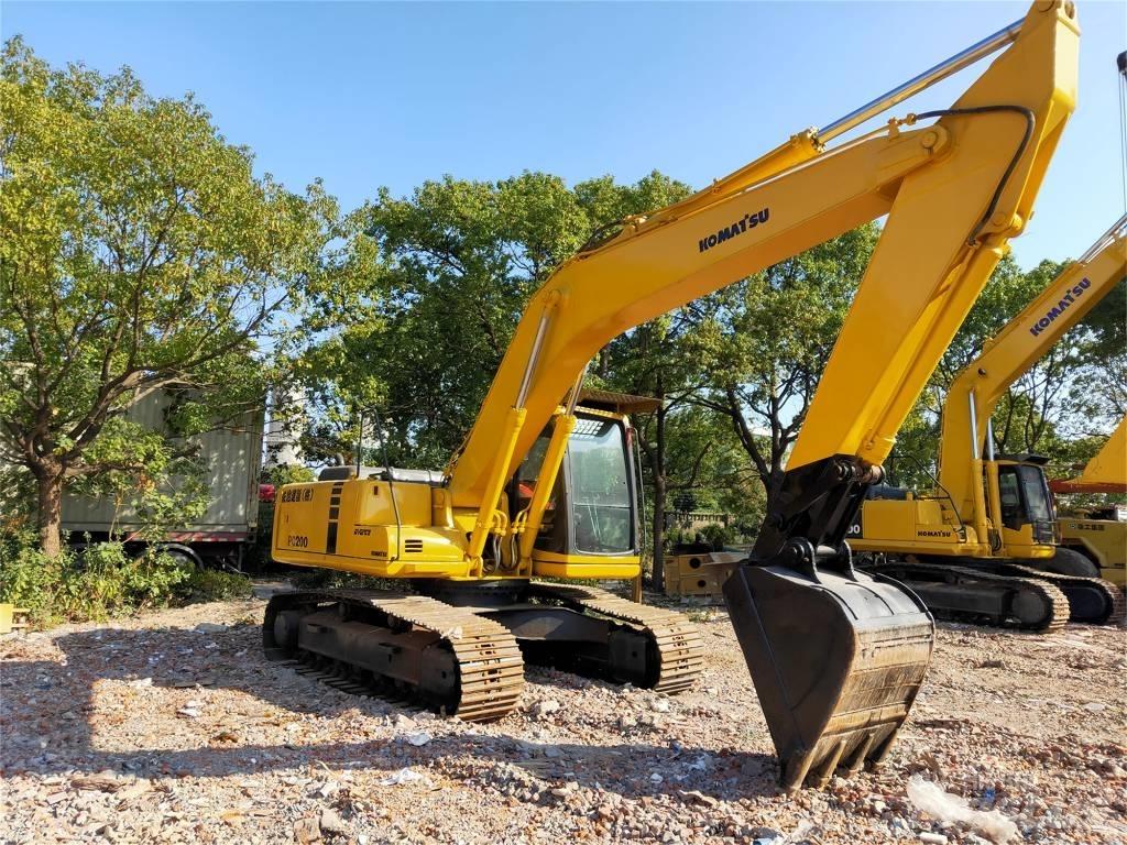 Komatsu PC 200-6 Bandgrävare