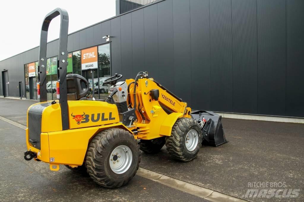Bull 250 Tele Teleskopiska hjullastare
