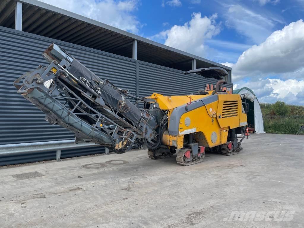 Wirtgen W 100 F Asfaltskallfräsmaskiner