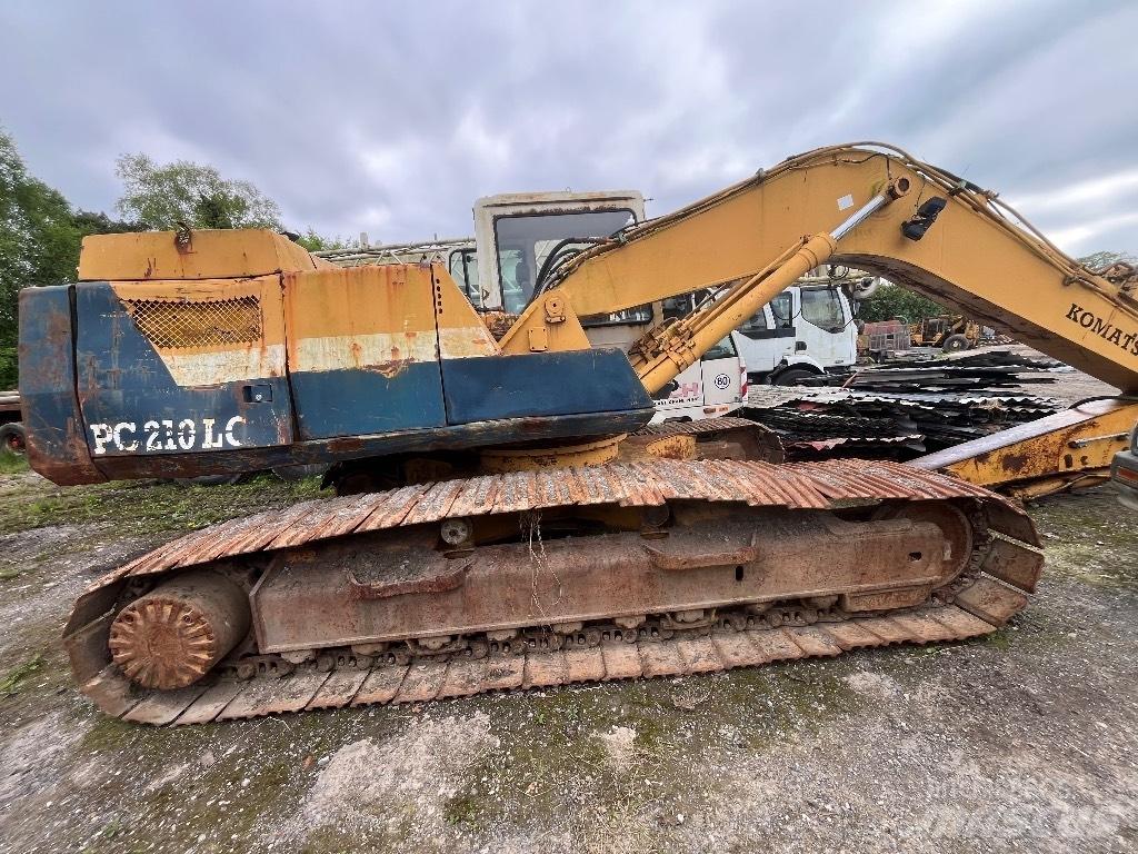 Komatsu PC 210-5 Bandgrävare